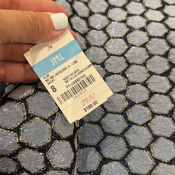 J.McLaughlin A-line Metallic Skirt Navy Silver Honeycomb Pattern 8 - Picture 4 of 9